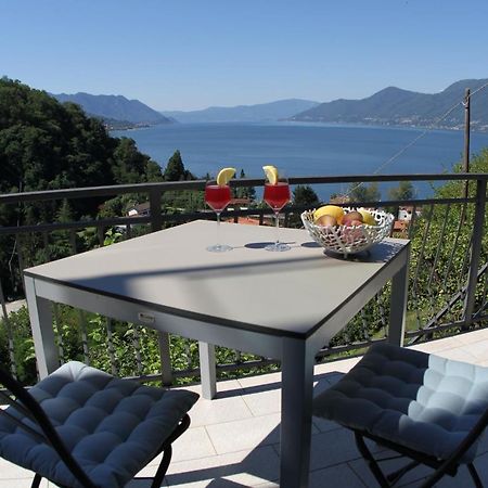 Casa Colmegna Mit Traumhaften See- Und Bergblick Luino Dış mekan fotoğraf